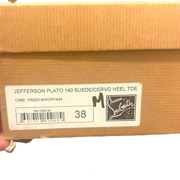 Barely worn Louboutin Jefferson Plato 140 suede/cervo heel toe in yellow sz. 38‌ - Picture 5 of 13